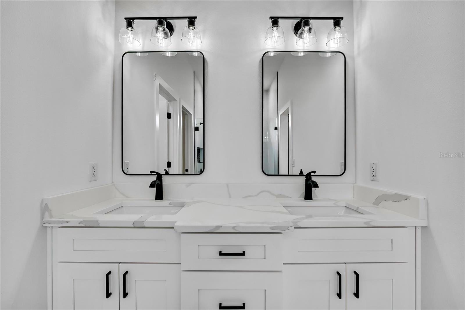 38151 SUNSET AVE, DADE CITY, FL, 33525