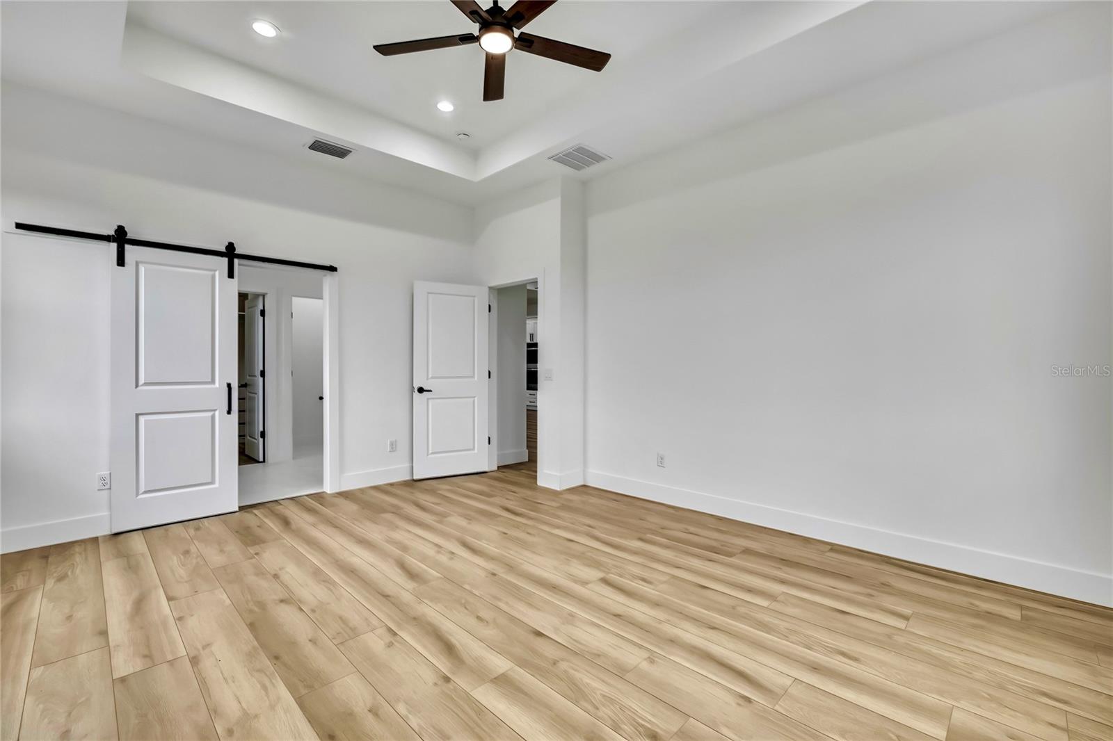 38151 SUNSET AVE, DADE CITY, FL, 33525