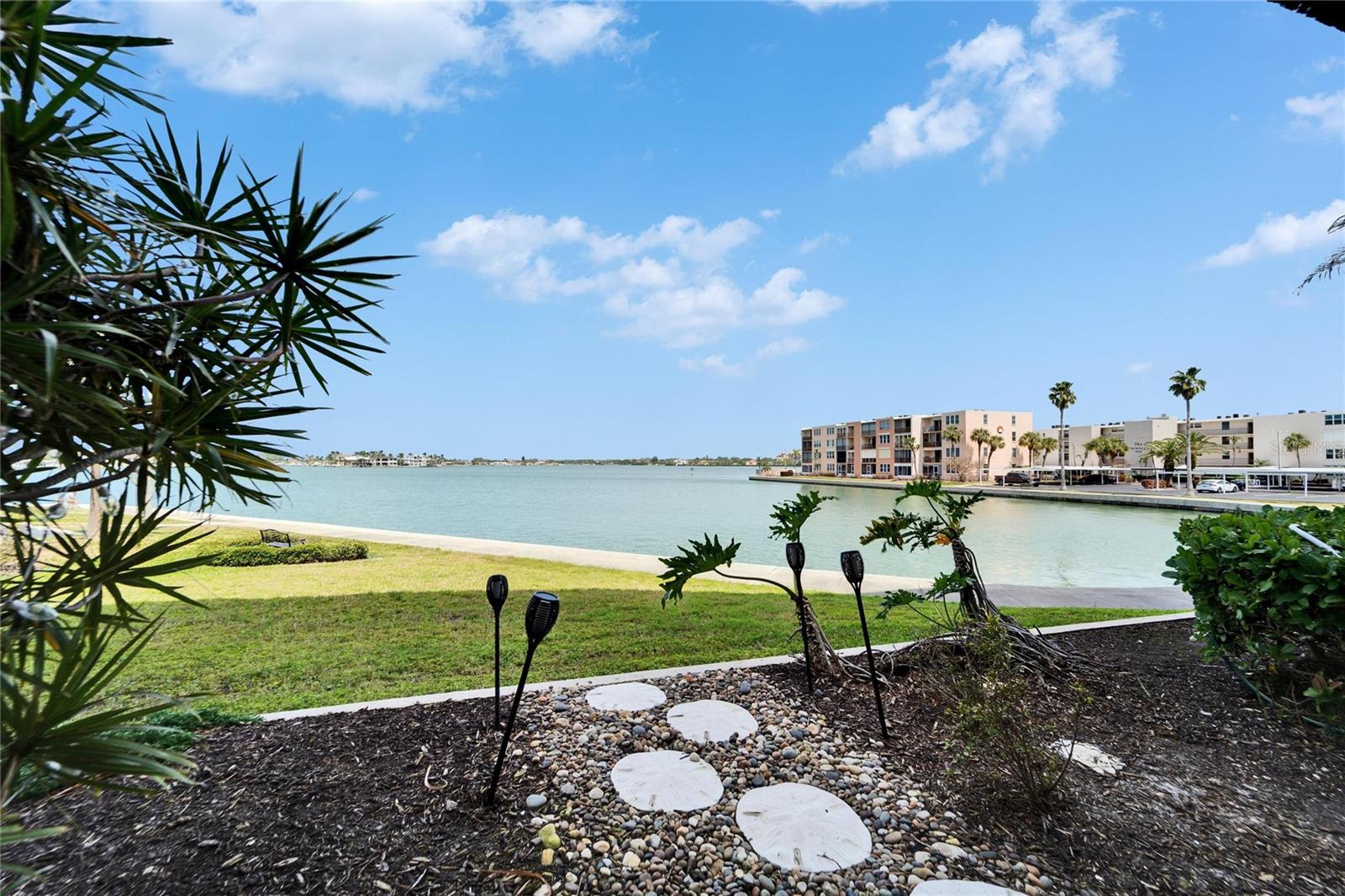 7700 SUN ISLAND DR S #107, SOUTH PASADENA, FL, 33707