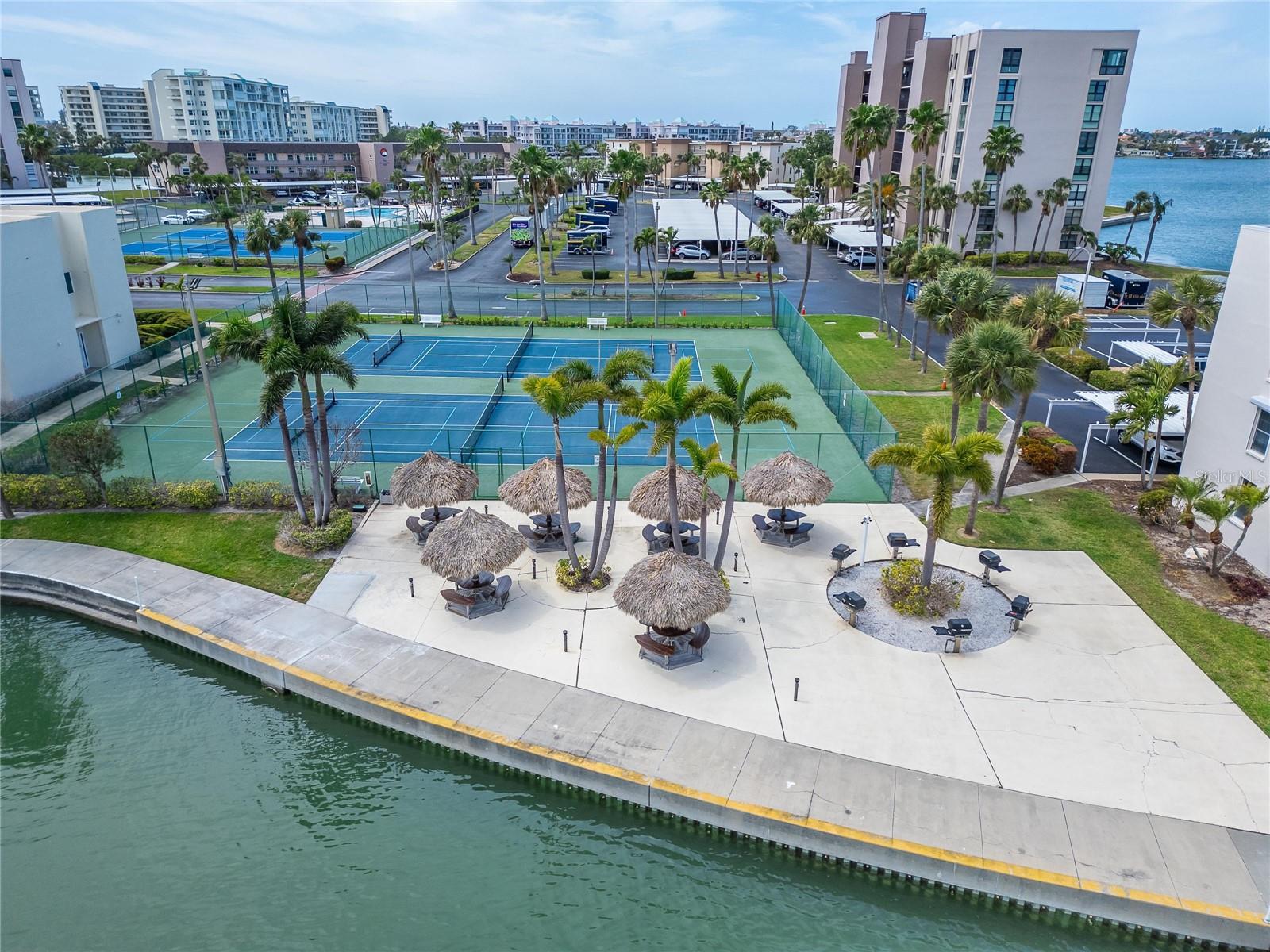 7700 SUN ISLAND DR S #107, SOUTH PASADENA, FL, 33707