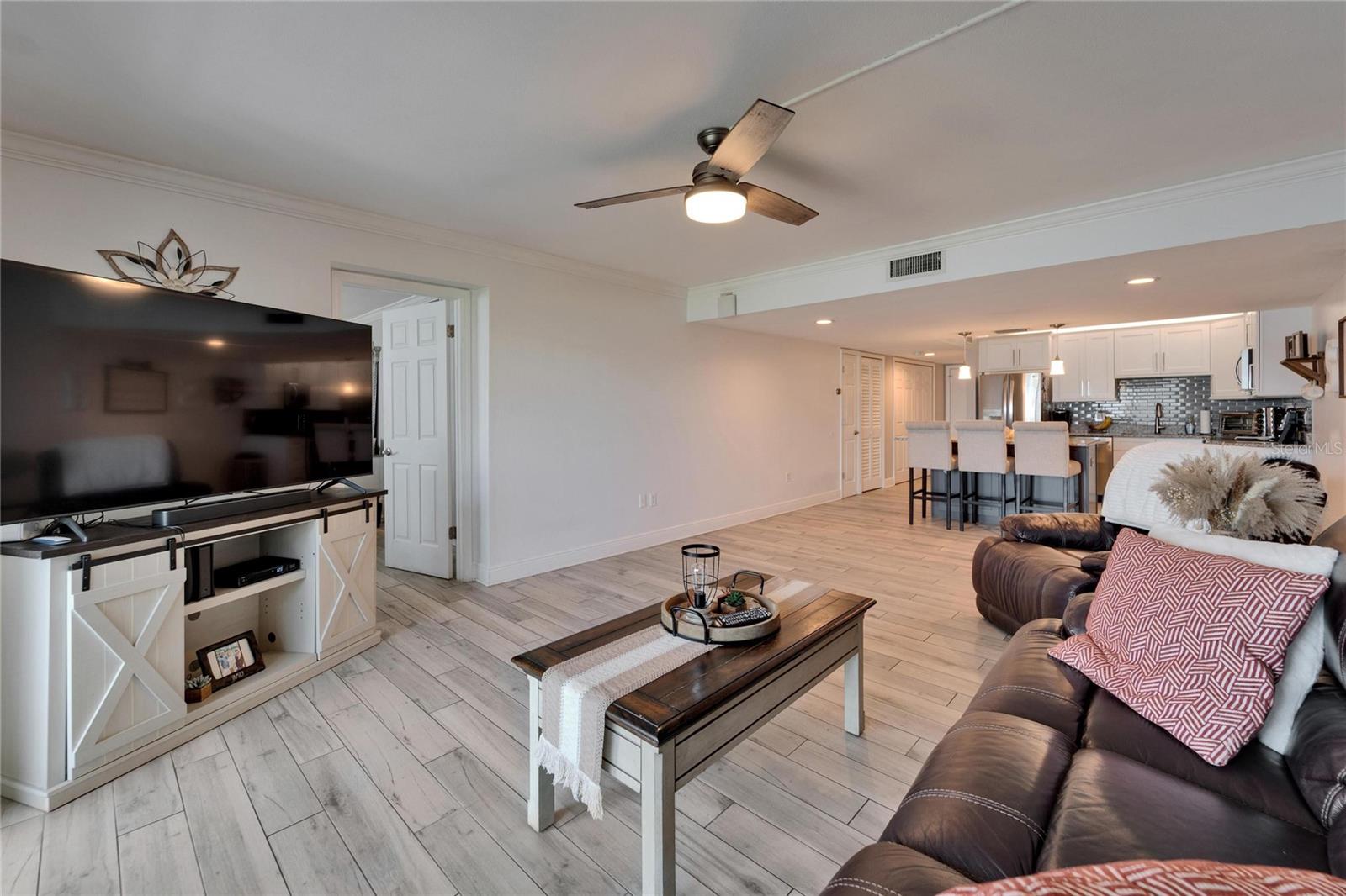 7700 SUN ISLAND DR S #107, SOUTH PASADENA, FL, 33707