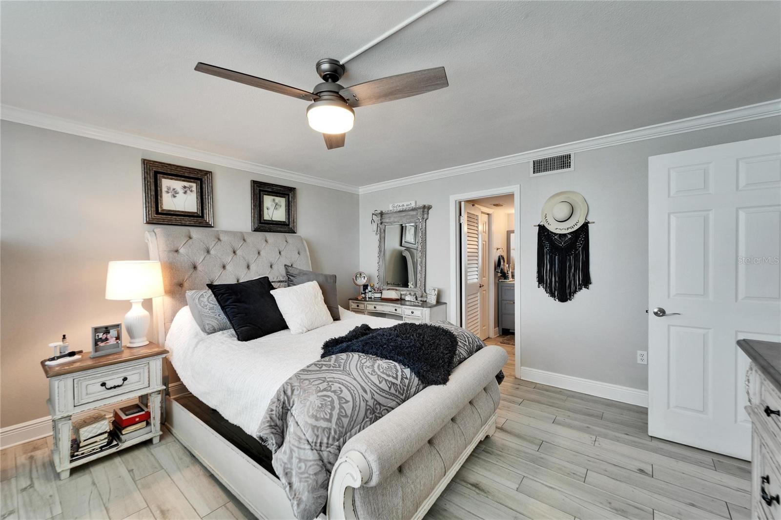 7700 SUN ISLAND DR S #107, SOUTH PASADENA, FL, 33707