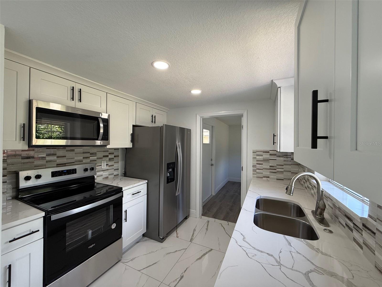 2919 BAYSHORE GARDENS PKWY, BRADENTON, FL, 34207