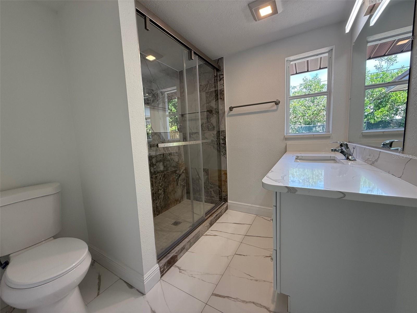 2919 BAYSHORE GARDENS PKWY, BRADENTON, FL, 34207