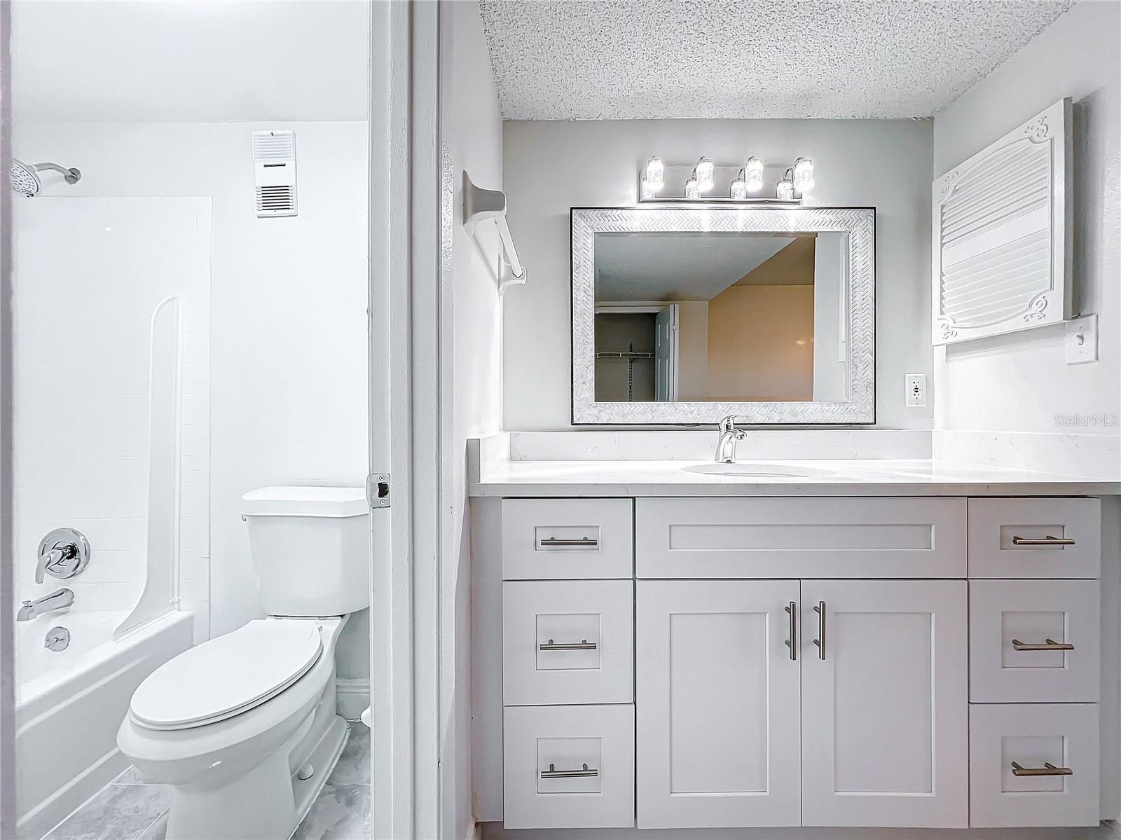 802 SKY LAKE CIR #C, ORLANDO, FL, 32809