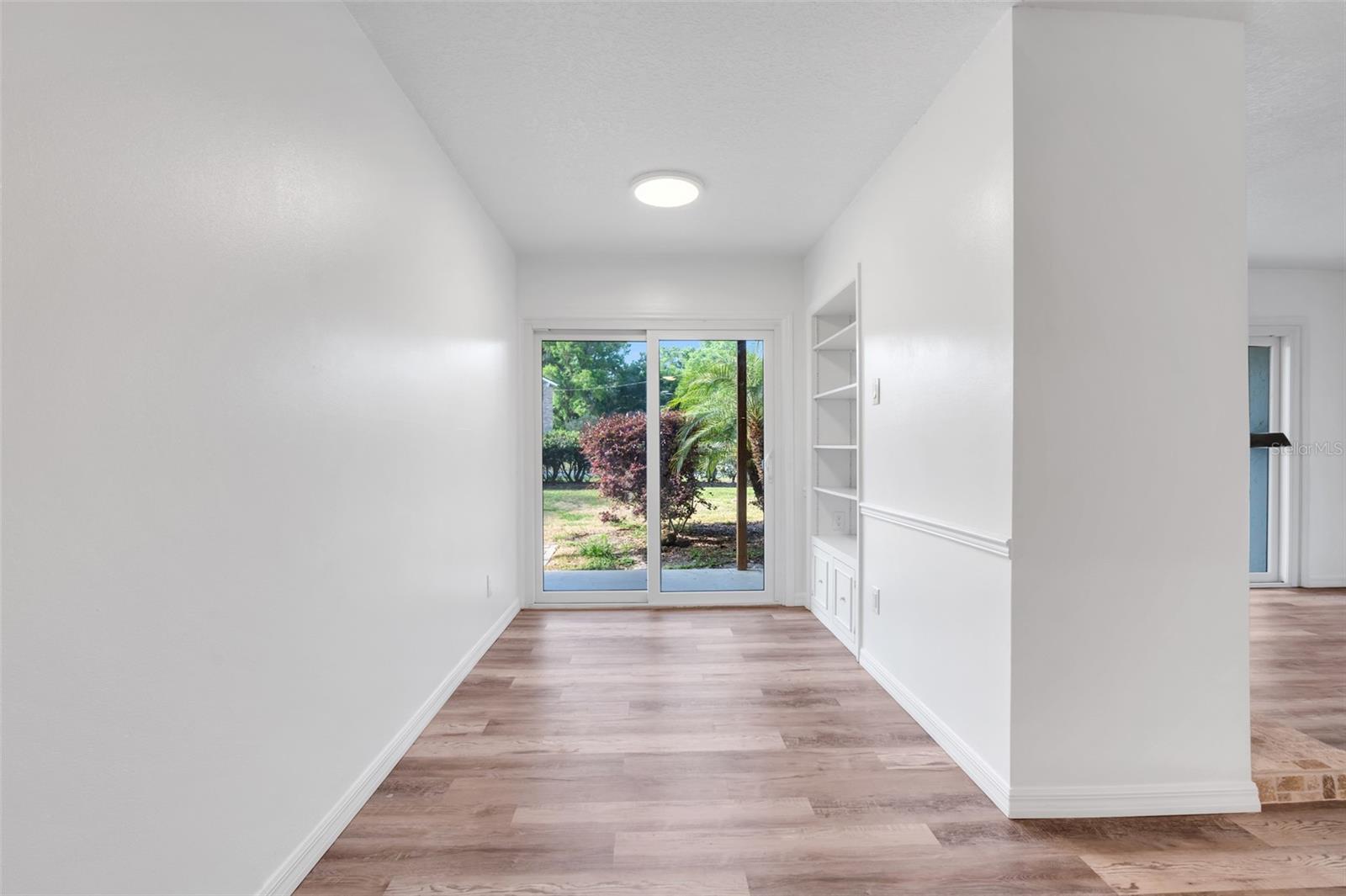 1051 S HIGHLAND ST #4B, MOUNT DORA, FL, 32757