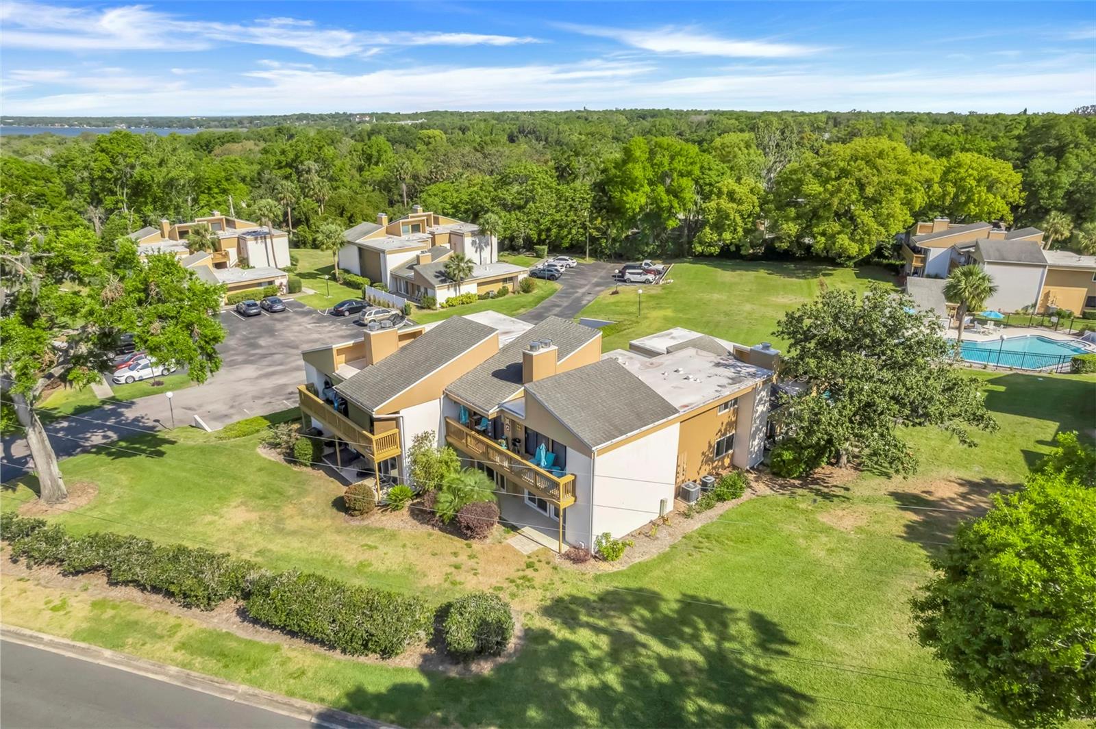 1051 S HIGHLAND ST #4B, MOUNT DORA, FL, 32757