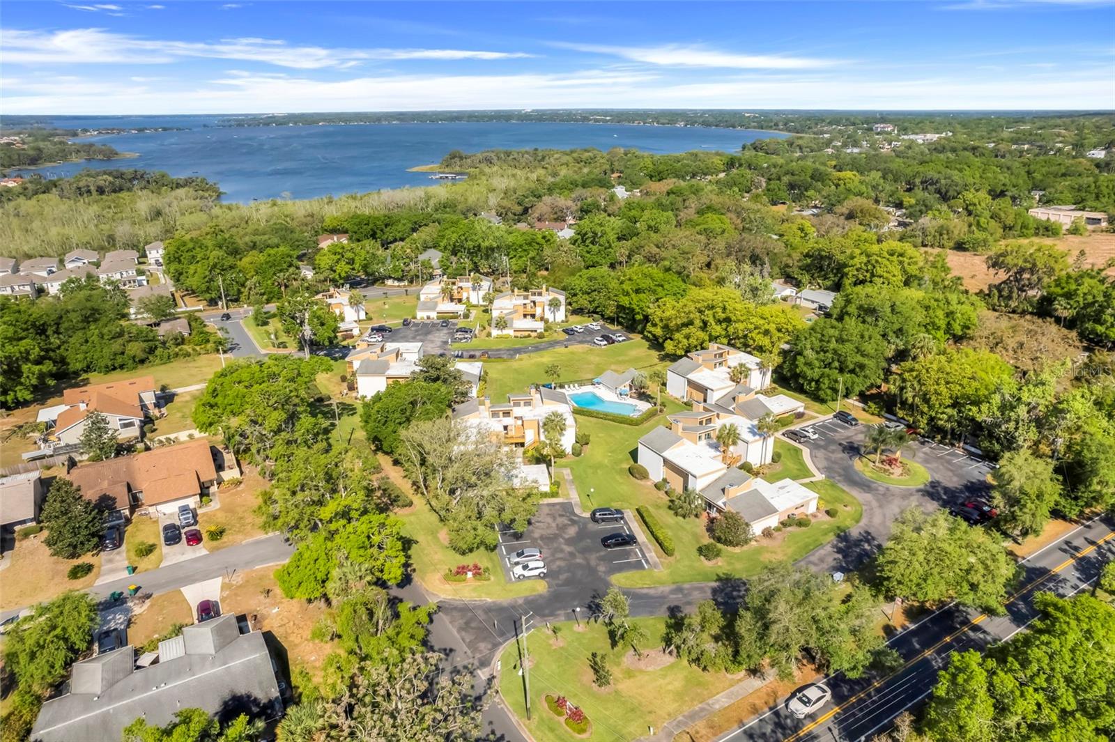 1051 S HIGHLAND ST #4B, MOUNT DORA, FL, 32757