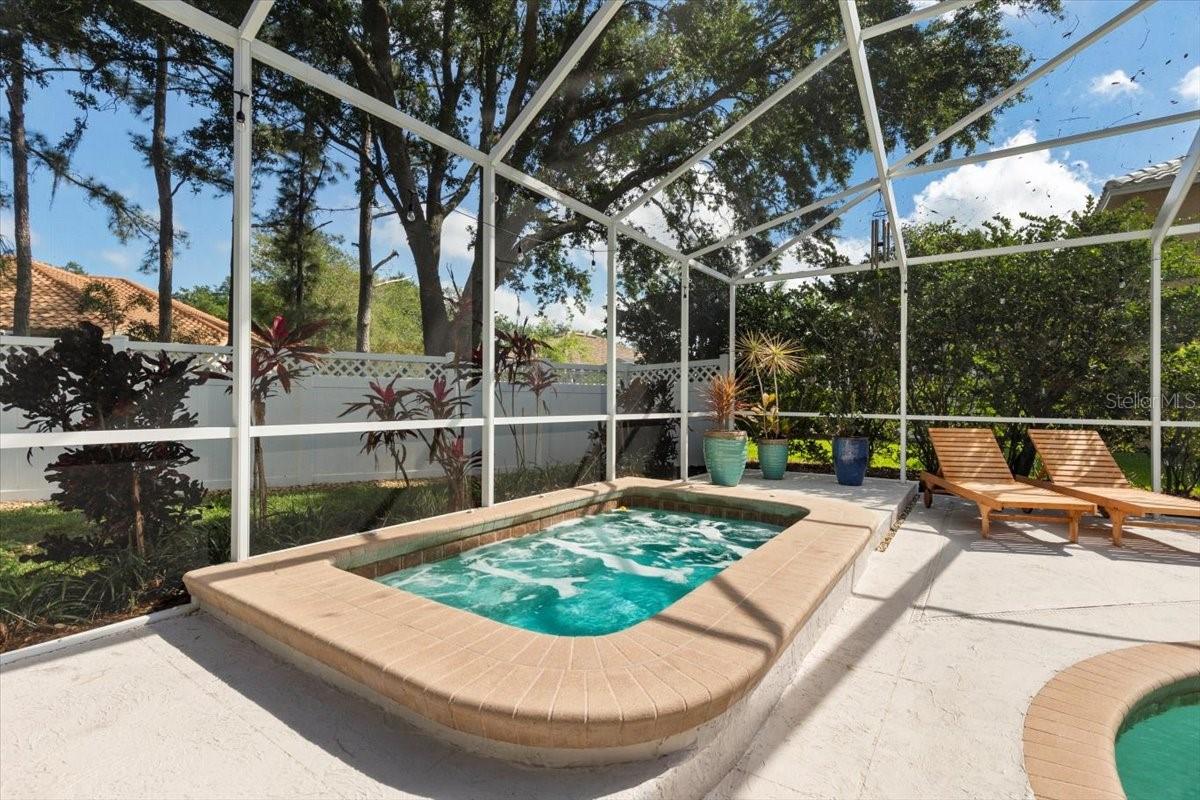 9322 WELLINGTON PARK CIR, TAMPA, FL, 33647