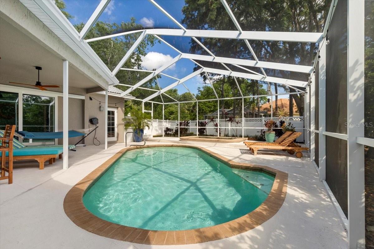 9322 WELLINGTON PARK CIR, TAMPA, FL, 33647
