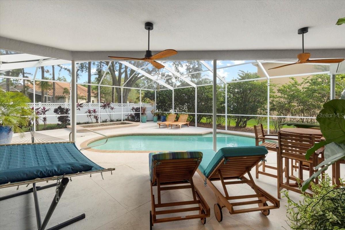 9322 WELLINGTON PARK CIR, TAMPA, FL, 33647