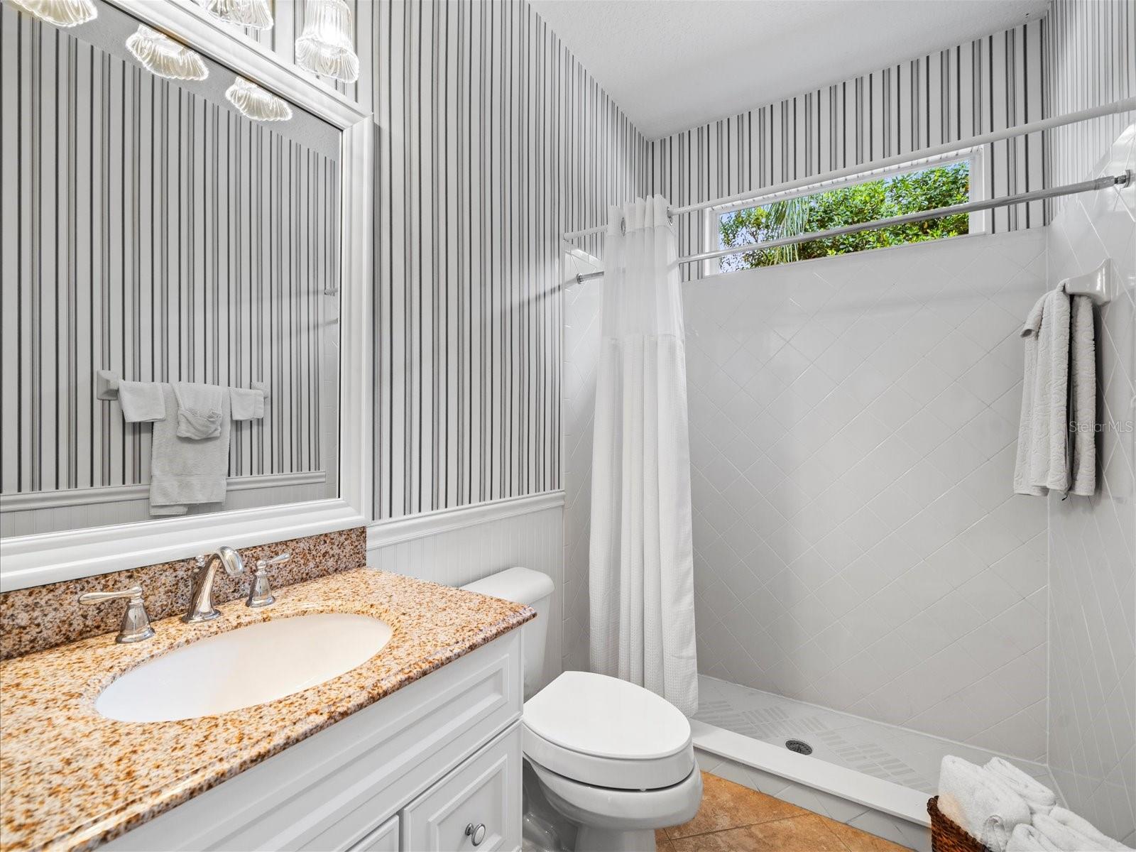 2221 CLIMBING IVY DR, TAMPA, FL, 33618