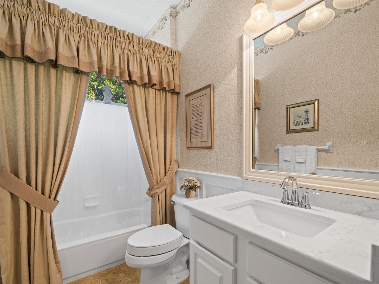 2221 CLIMBING IVY DR, TAMPA, FL, 33618