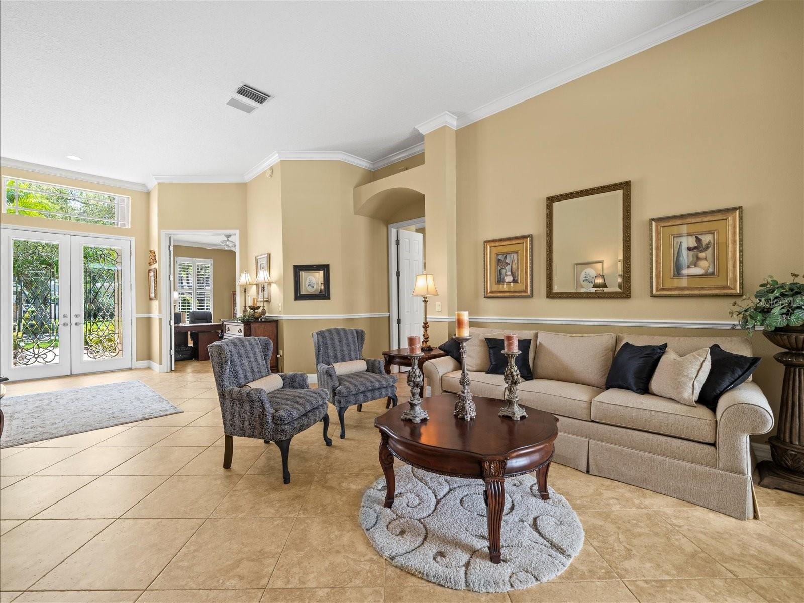 2221 CLIMBING IVY DR, TAMPA, FL, 33618