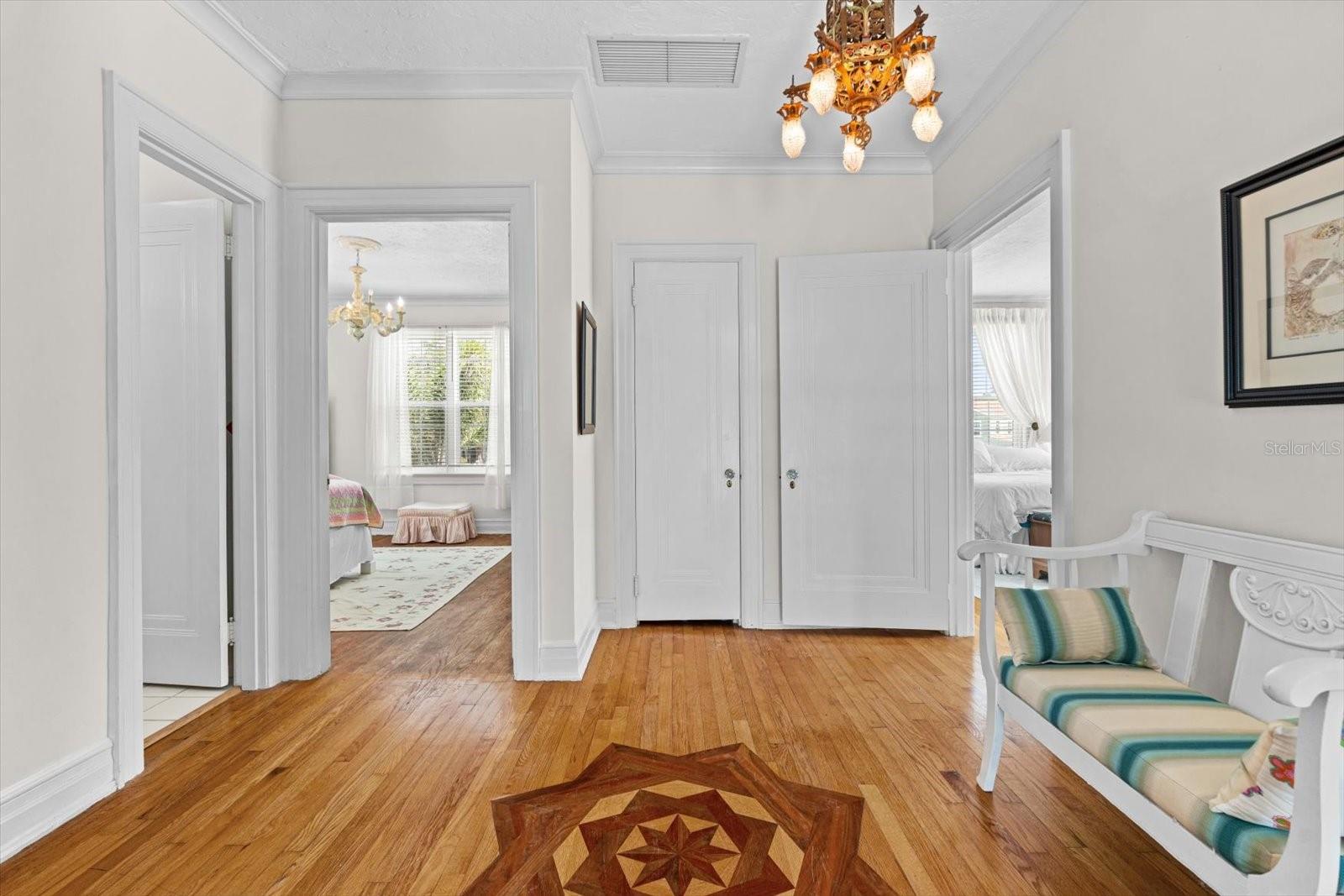 7706 WESTMORELAND DR, SARASOTA, FL, 34243