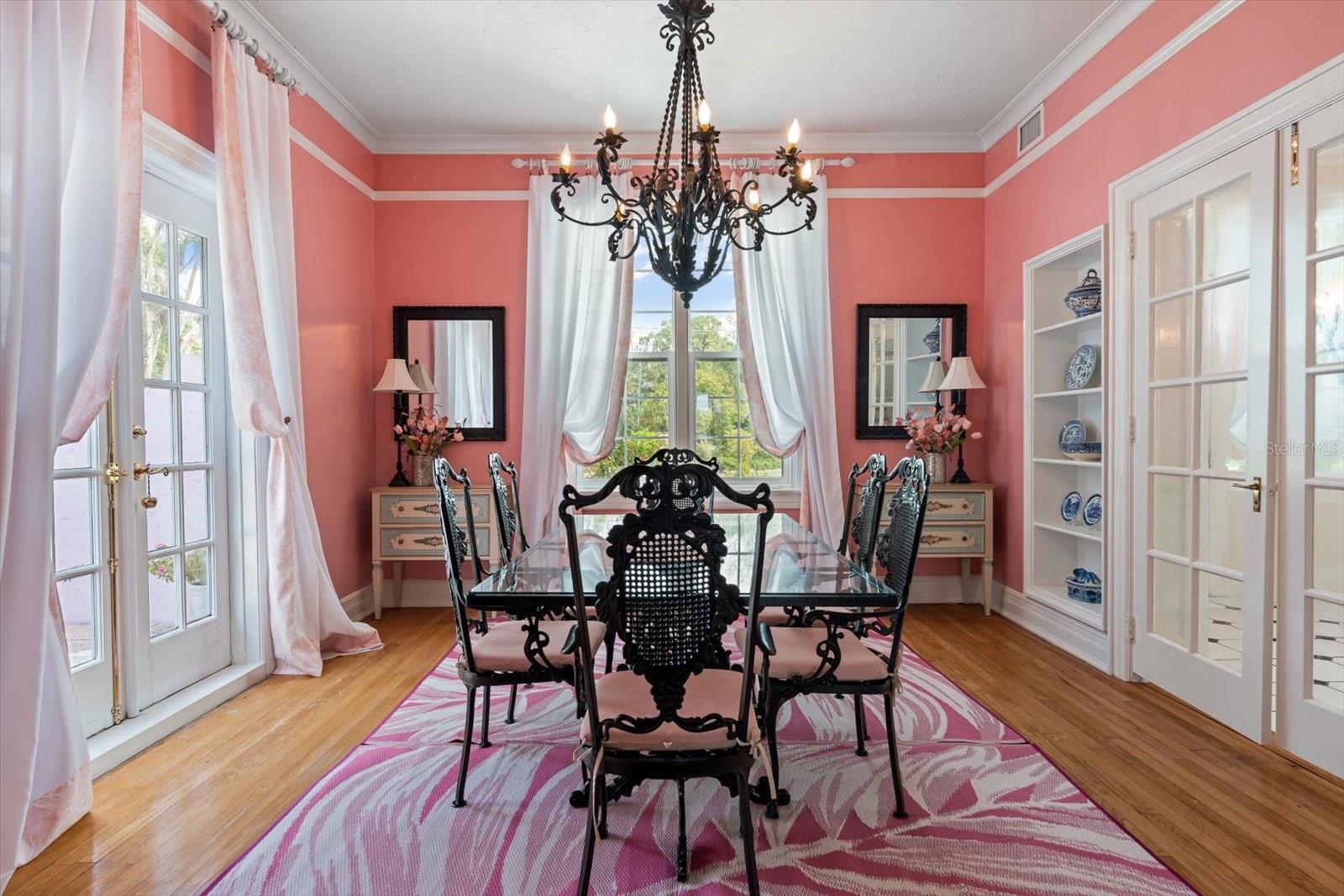 7706 WESTMORELAND DR, SARASOTA, FL, 34243