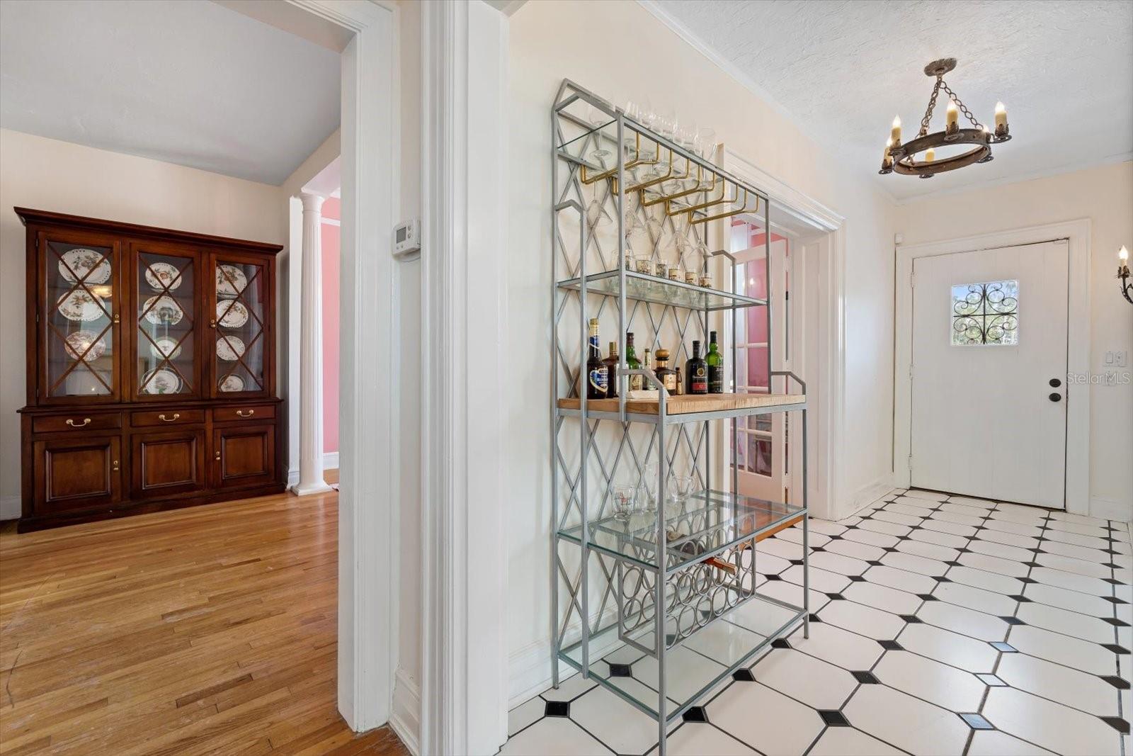 7706 WESTMORELAND DR, SARASOTA, FL, 34243