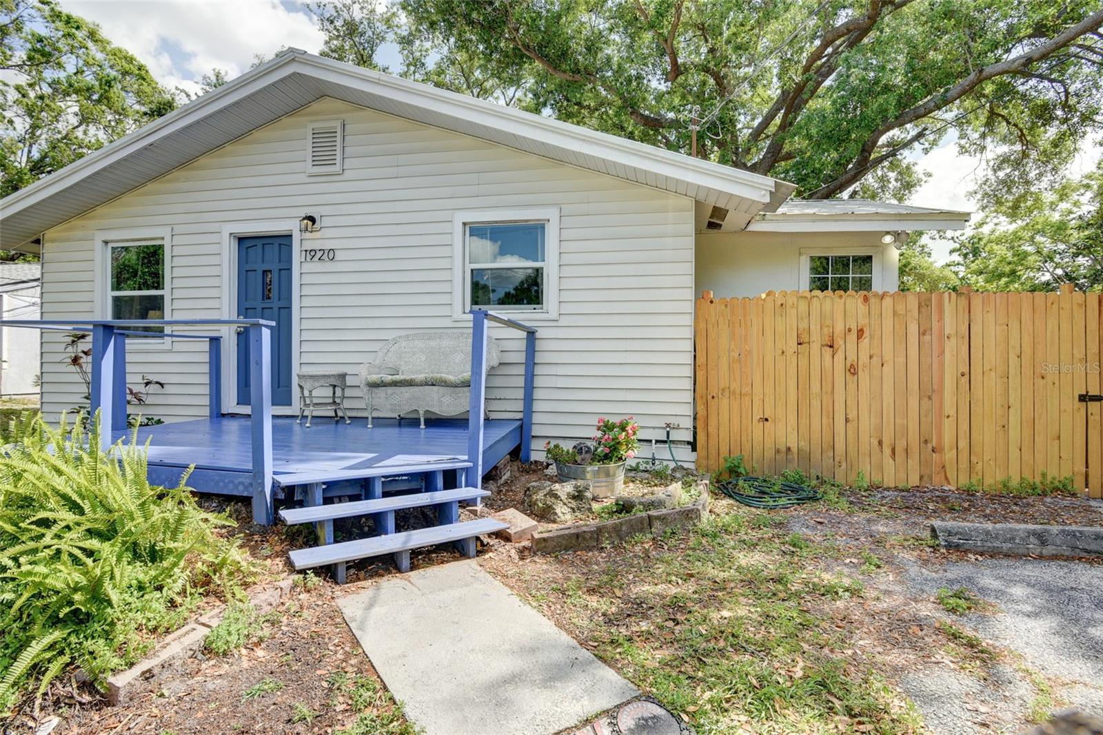 1920 30TH AVE E, BRADENTON, FL, 34208