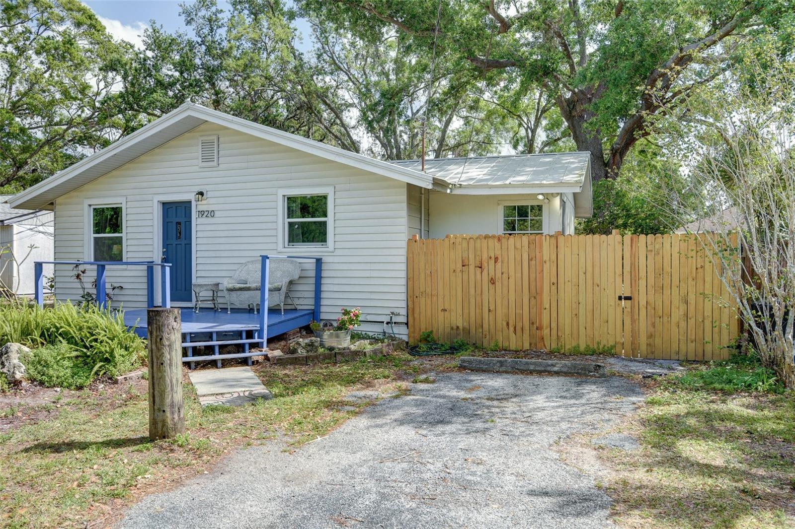 1920 30TH AVE E, BRADENTON, FL, 34208