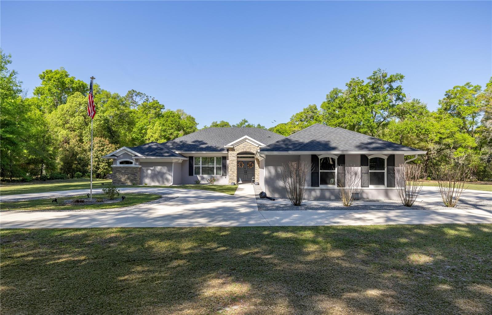 13843 SE HIGHWAY 464C, OCKLAWAHA, FL, 32179