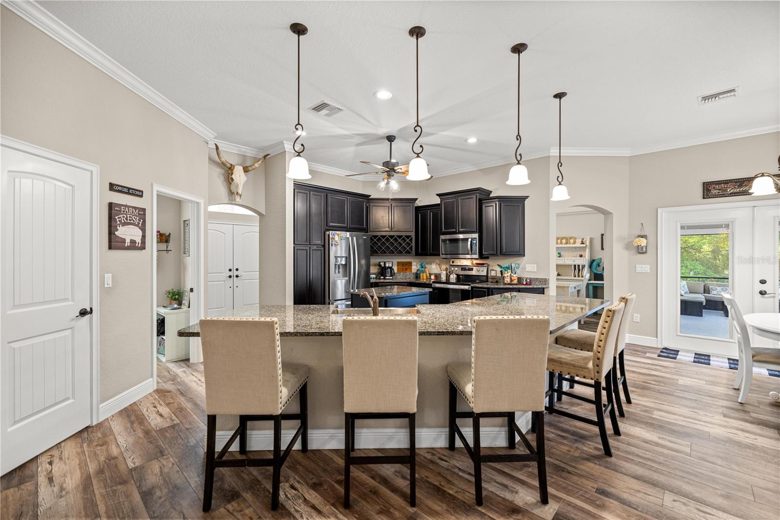 13843 SE HIGHWAY 464C, OCKLAWAHA, FL, 32179