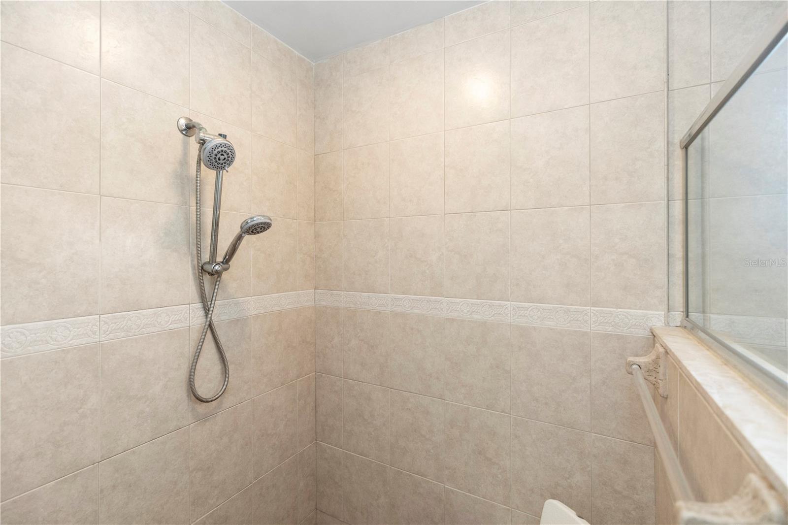 2621 ARDON AVE, ORLANDO, FL, 32833