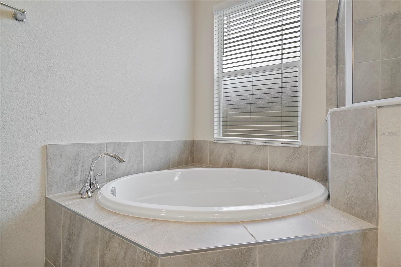 17757 WOODLAND CT, PUNTA GORDA, FL, 33982