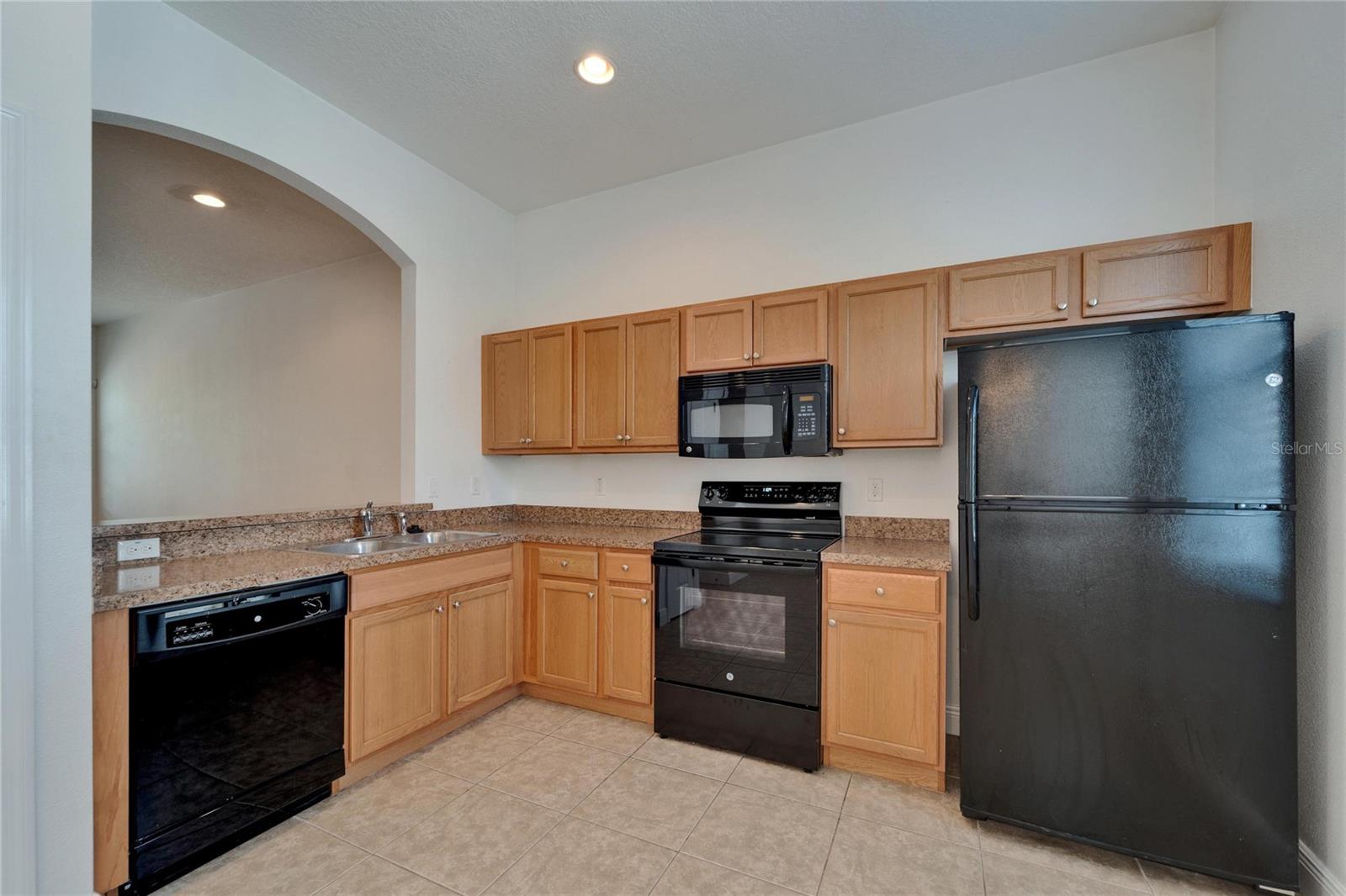 541 DELMAR TER S, ST PETERSBURG, FL, 33701