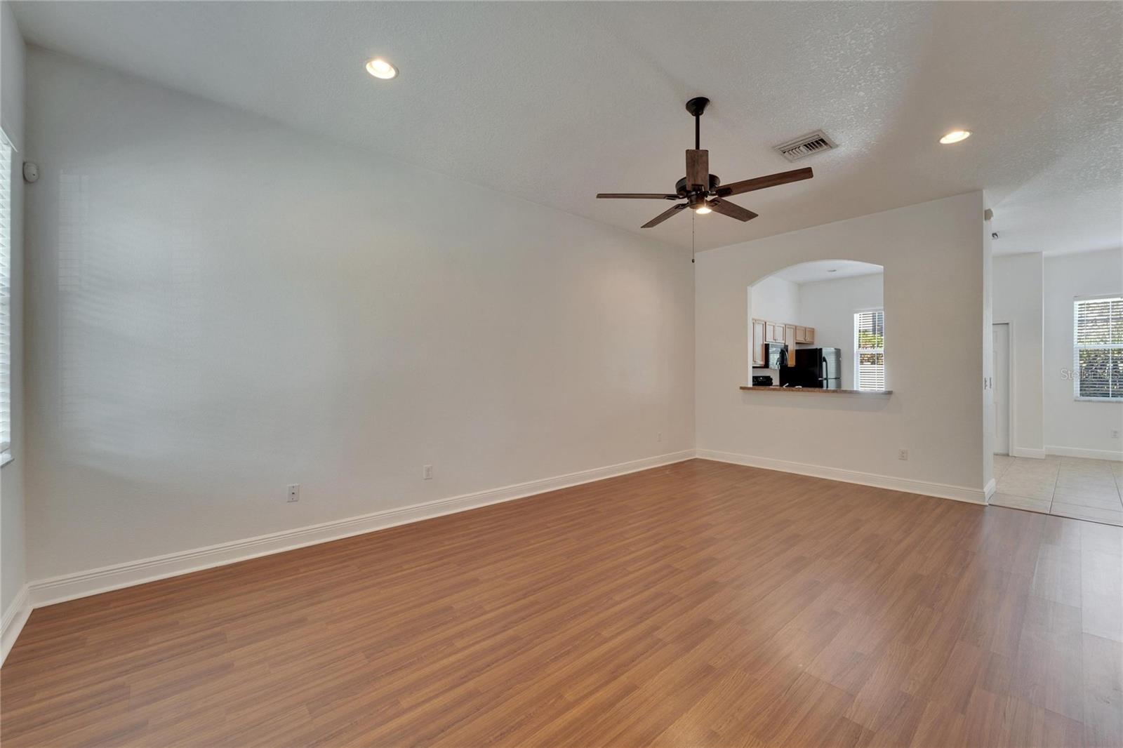 541 DELMAR TER S, ST PETERSBURG, FL, 33701