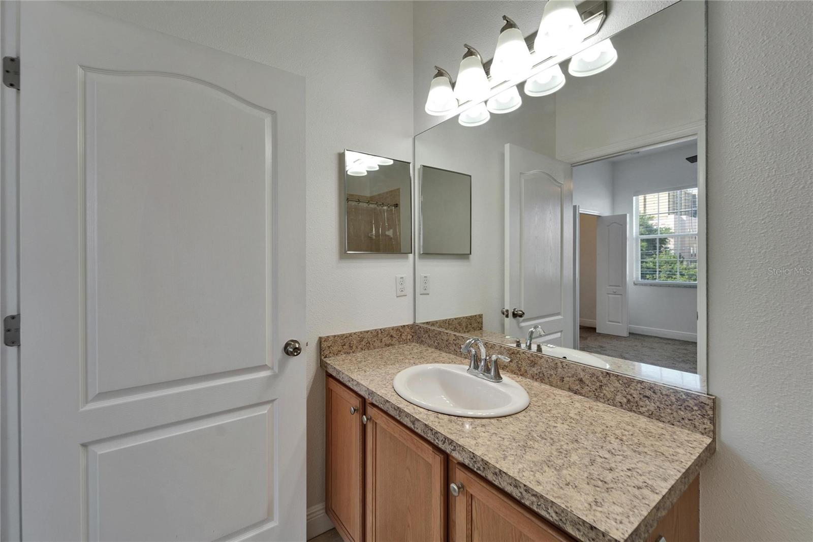 541 DELMAR TER S, ST PETERSBURG, FL, 33701