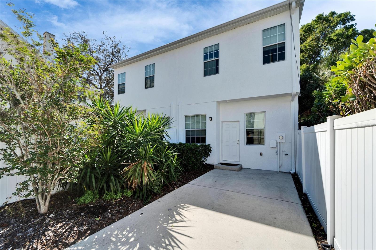541 DELMAR TER S, ST PETERSBURG, FL, 33701