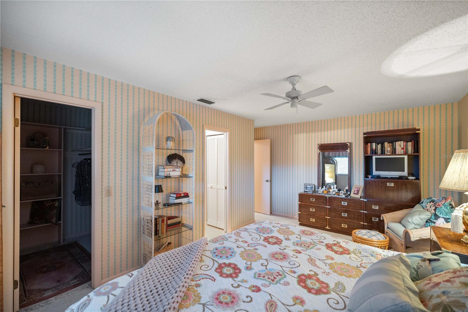 3817 NE 19TH STREET CIR, OCALA, FL, 34470