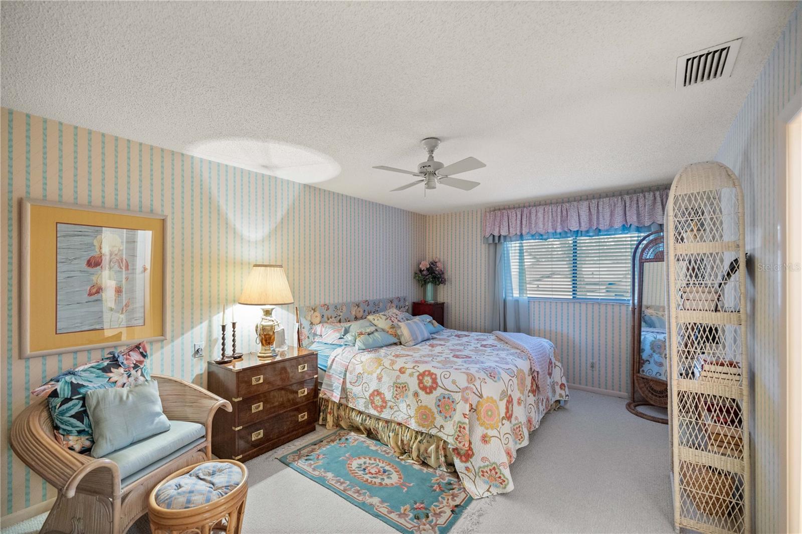 3817 NE 19TH STREET CIR, OCALA, FL, 34470