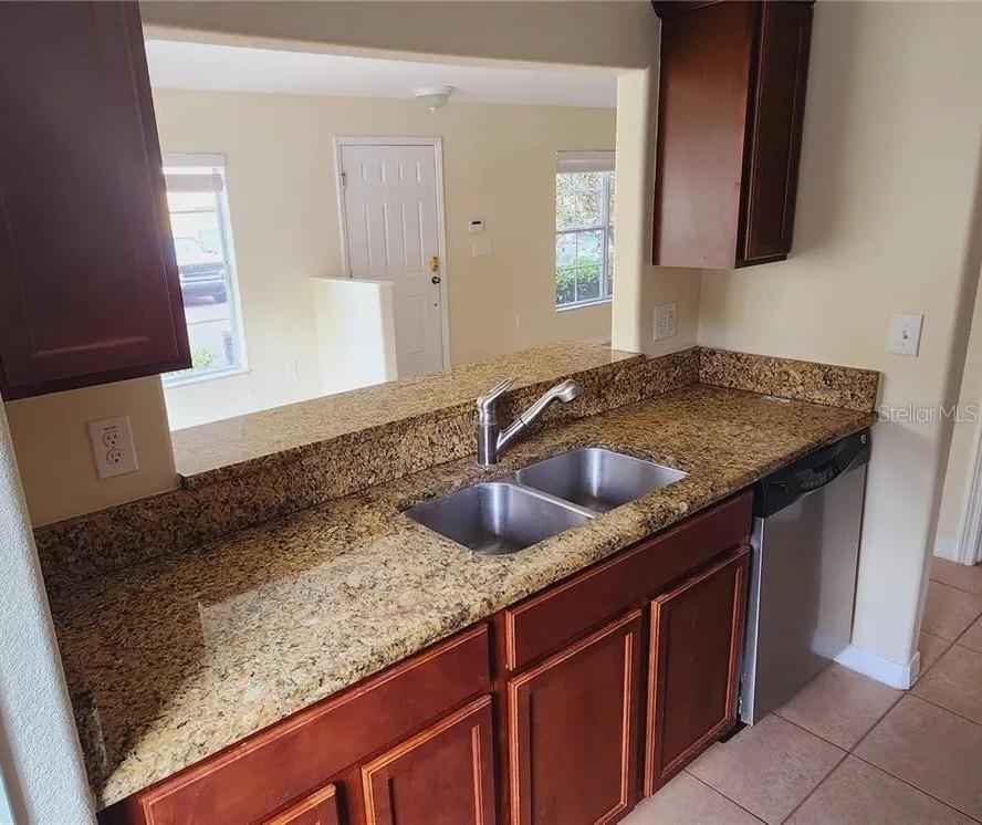 37707 AARALYN RD, ZEPHYRHILLS, FL, 33542