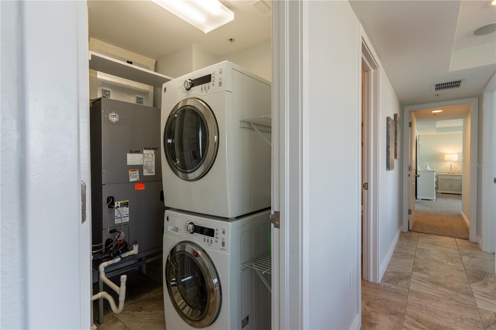 223 ISLAND WAY #5E, CLEARWATER BEACH, FL, 33767