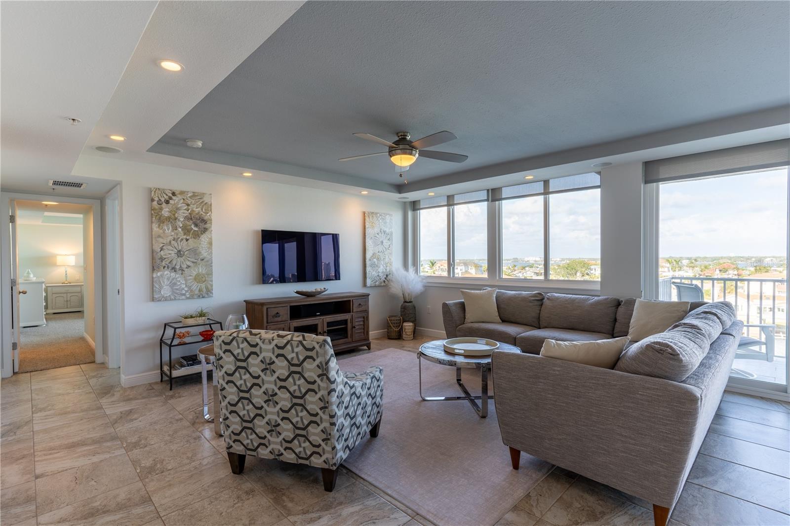 223 ISLAND WAY #5E, CLEARWATER BEACH, FL, 33767
