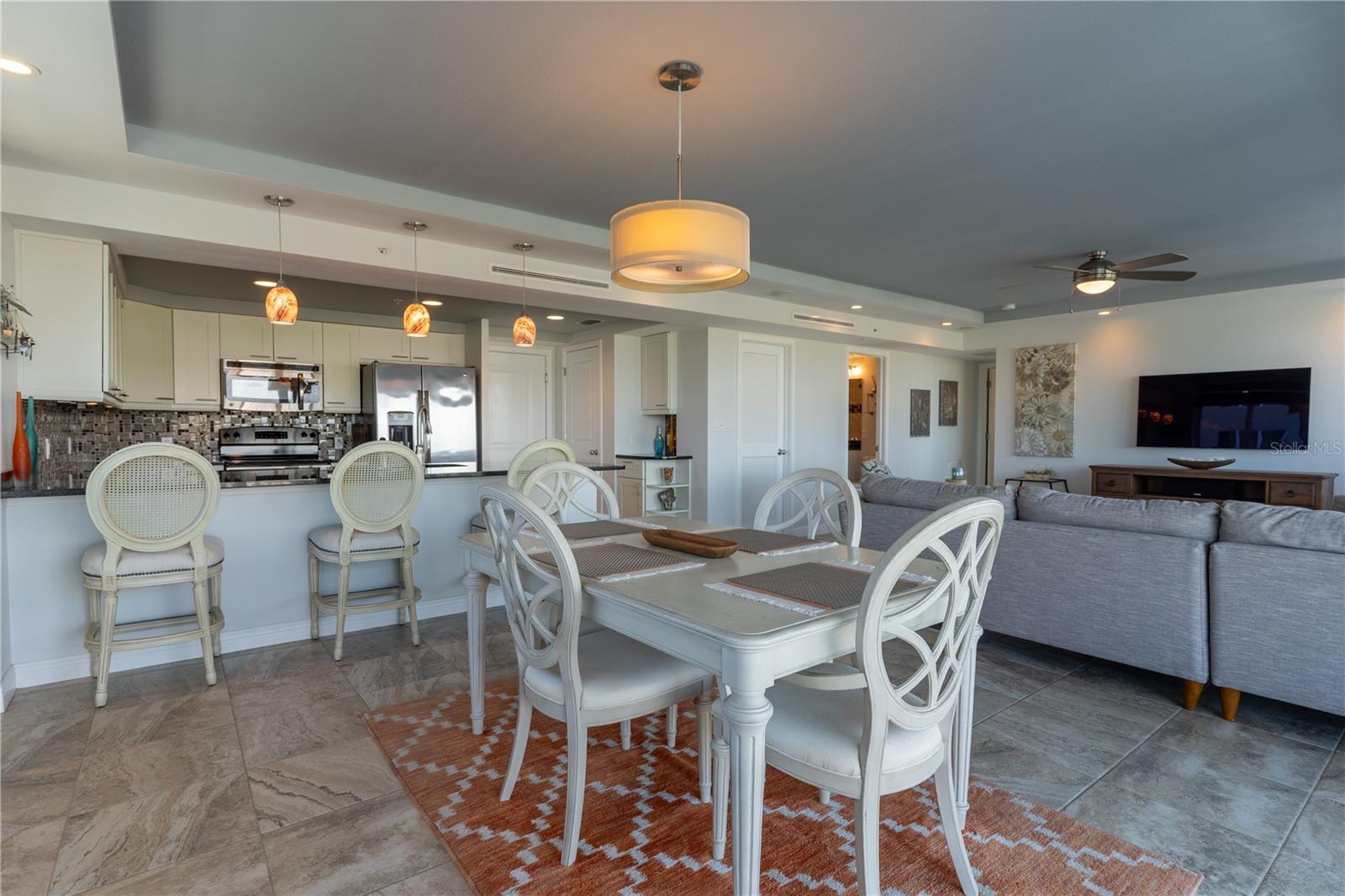 223 ISLAND WAY #5E, CLEARWATER BEACH, FL, 33767