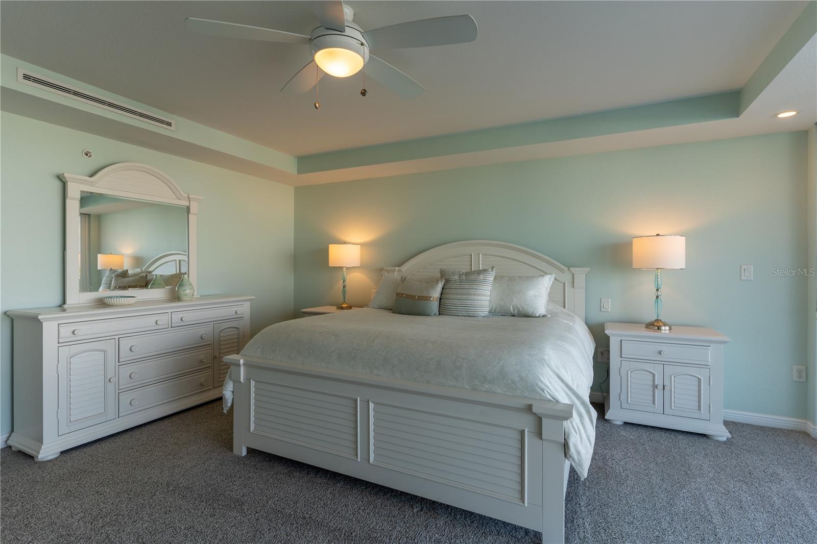 223 ISLAND WAY #5E, CLEARWATER BEACH, FL, 33767