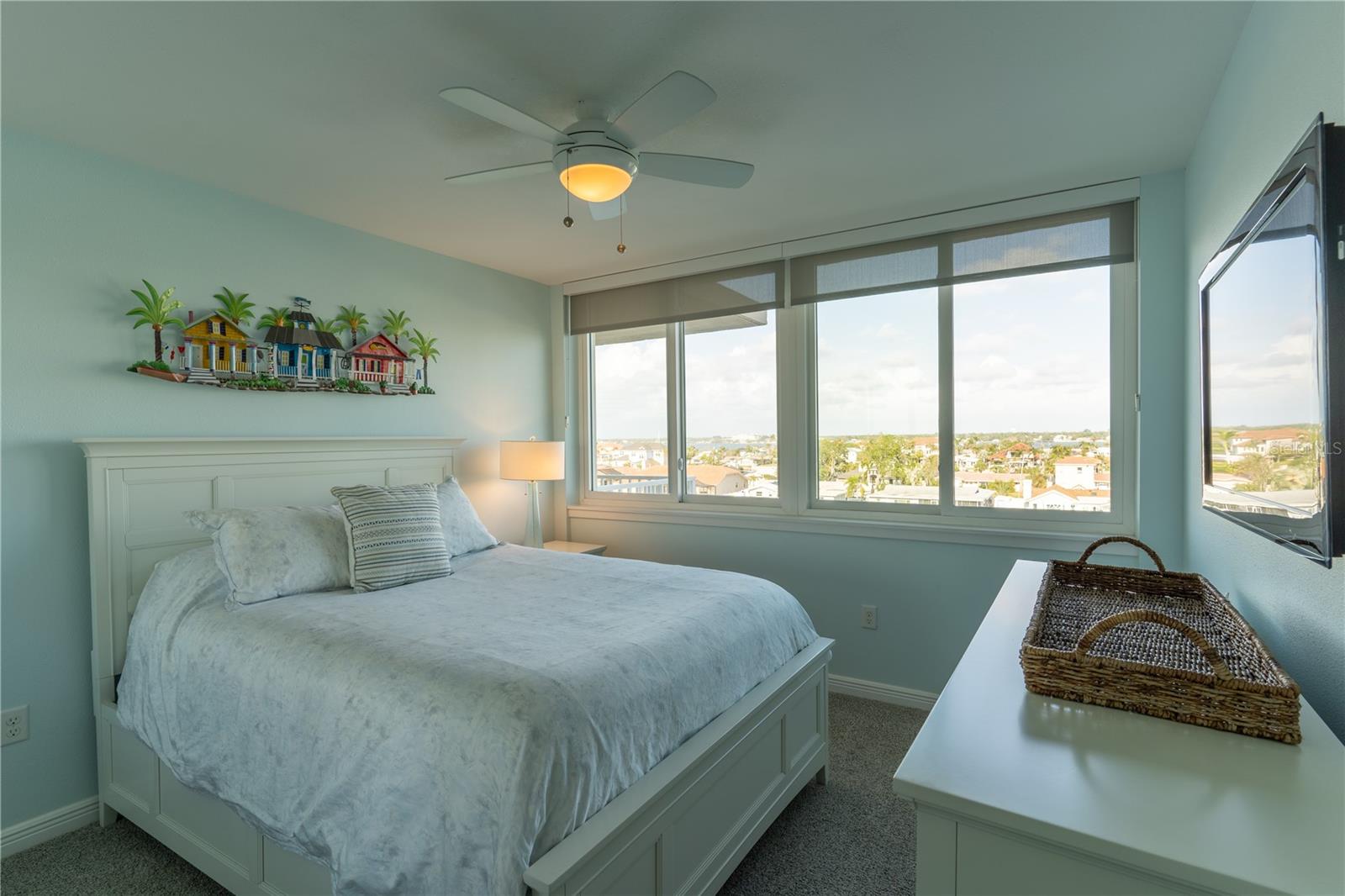 223 ISLAND WAY #5E, CLEARWATER BEACH, FL, 33767