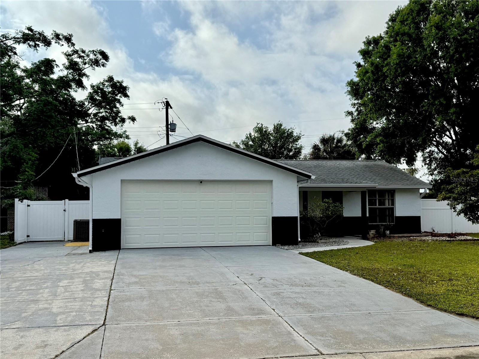 6007 FROND WAY, APOLLO BEACH, FL, 33572