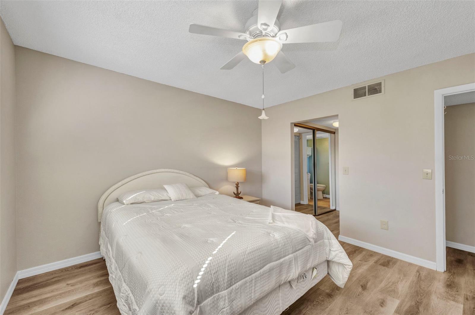1515 FORREST NELSON BLVD #B202, PORT CHARLOTTE, FL, 33952