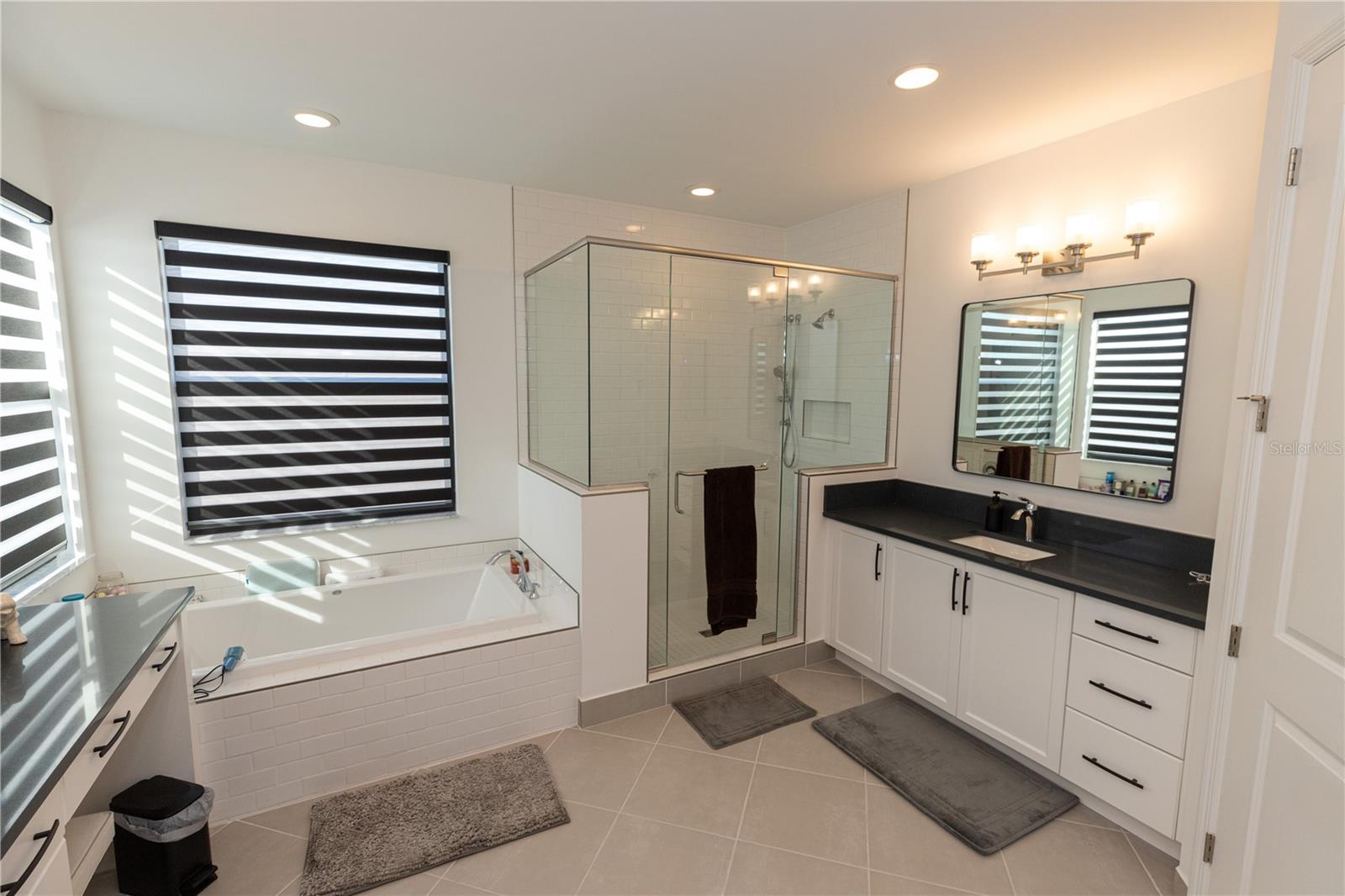 20341 FAIR OAK LN, ESTERO, FL, 33928