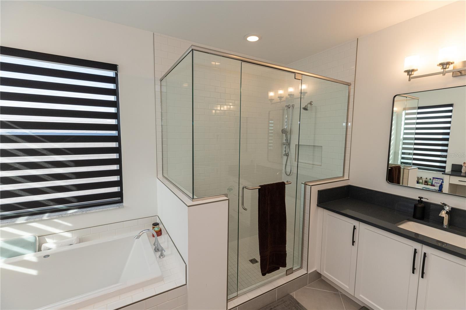 20341 FAIR OAK LN, ESTERO, FL, 33928