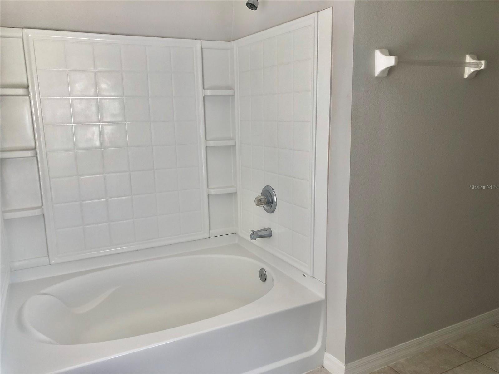 1555 BROKEN OAK DR, WINTER GARDEN, FL, 34787