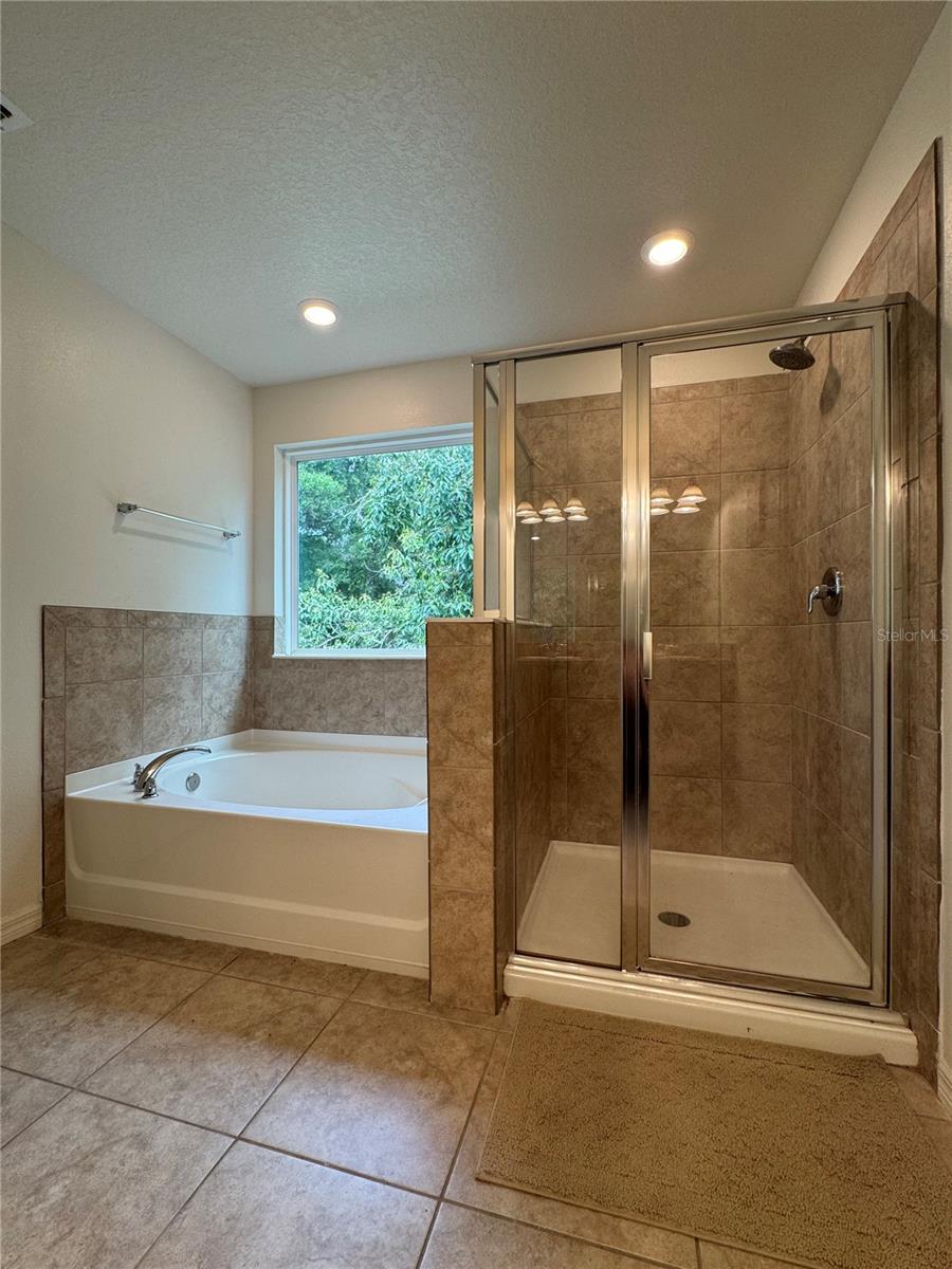 8273 ARTISAN WAY, SEMINOLE, FL, 33777