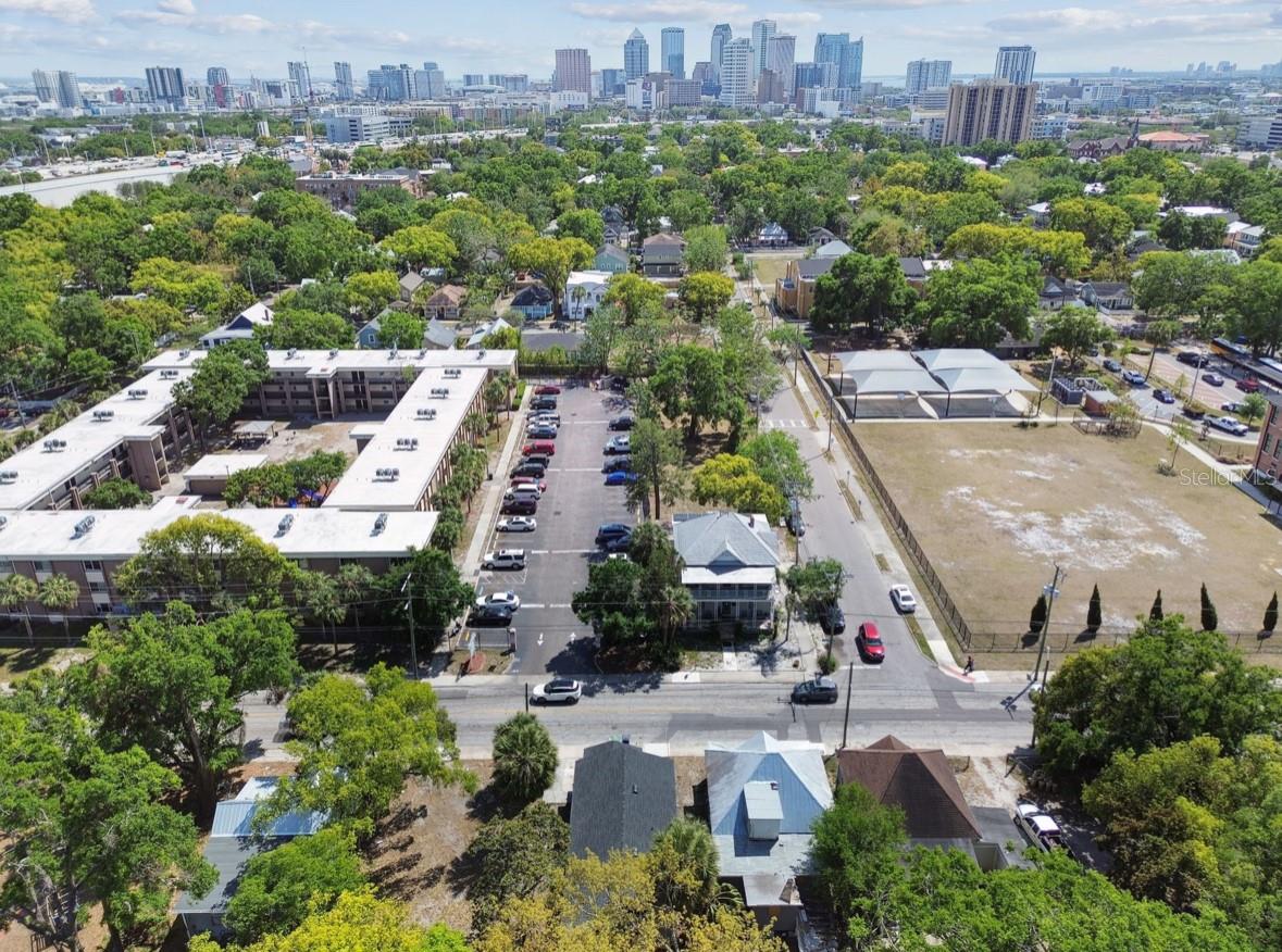 412 E COLUMBUS DR, TAMPA, FL, 33602