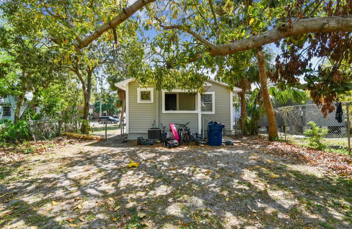 412 E COLUMBUS DR, TAMPA, FL, 33602