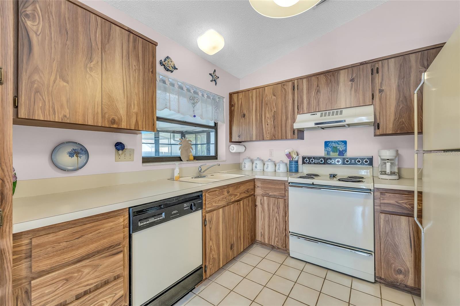 337 MYRTLE CT, PALM HARBOR, FL, 34683