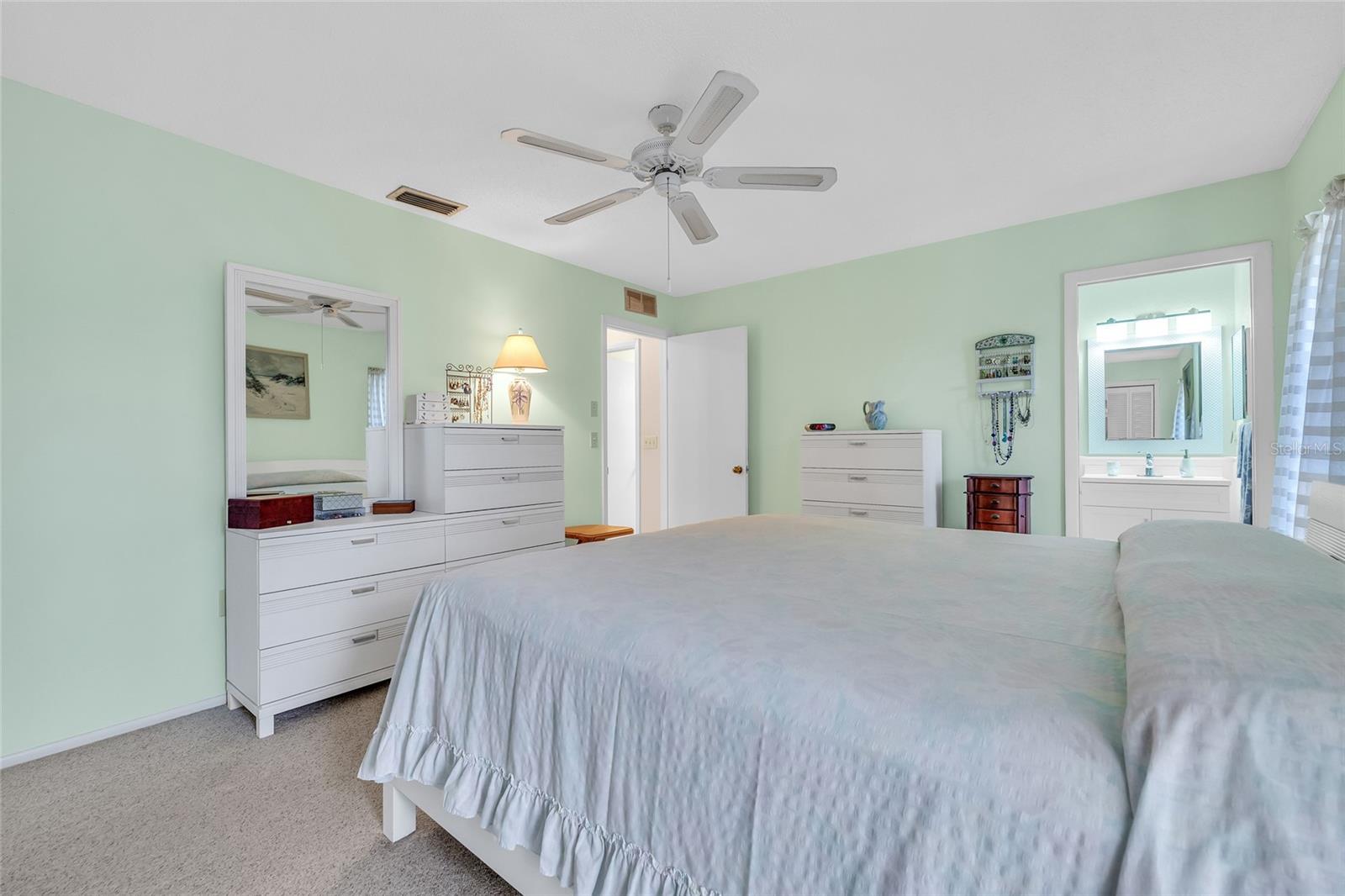 337 MYRTLE CT, PALM HARBOR, FL, 34683