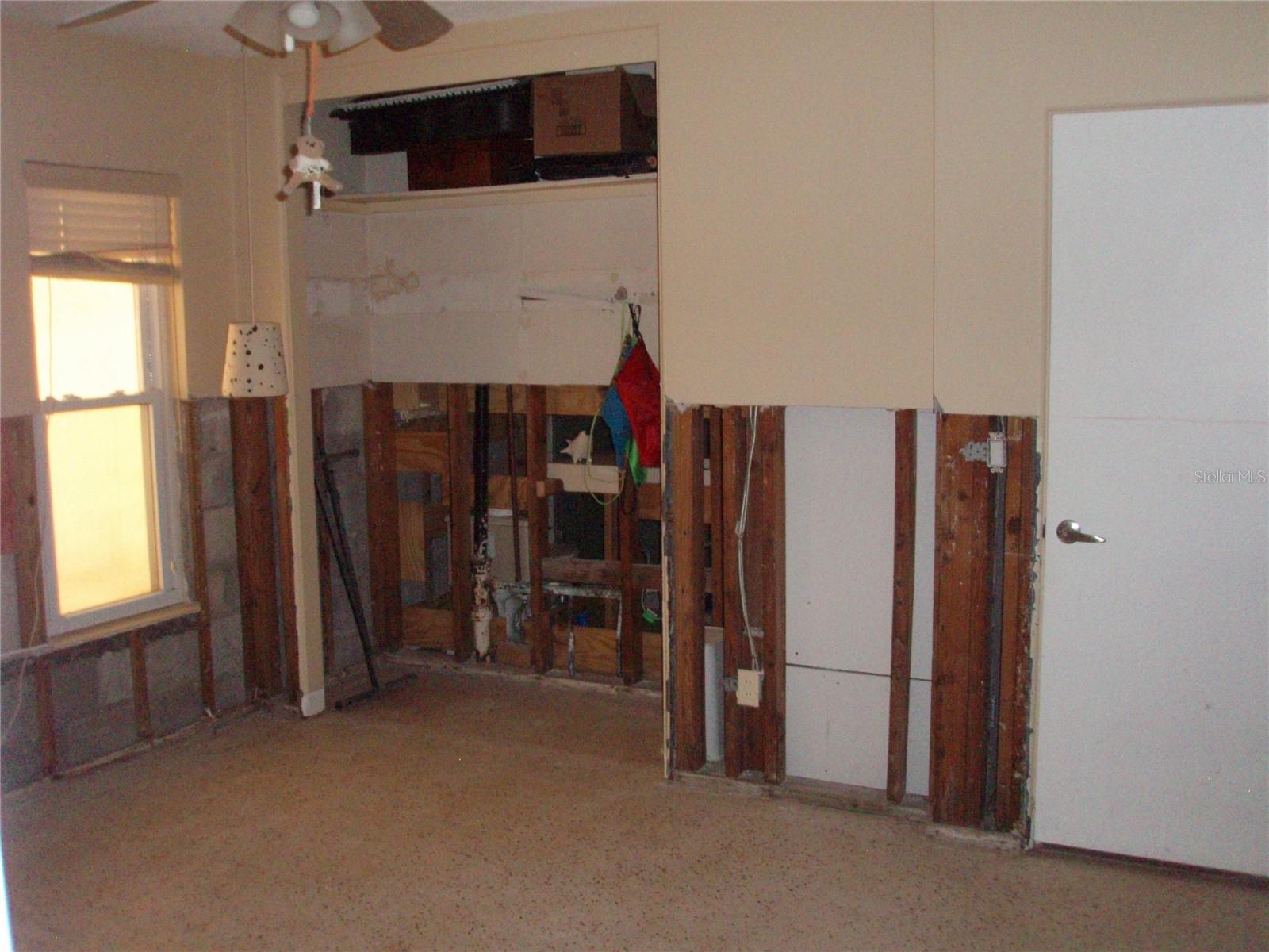 1844 VENETIAN POINT DR, CLEARWATER, FL, 33755